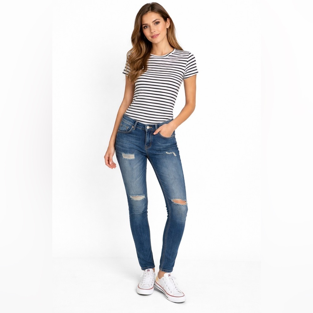 River Island - Mid Rise Distressed Boyfriend Jean - 8